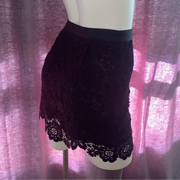 Topshop black crochet mini skirt size 2 - Picture 3 of 8